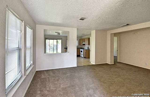 327 STONE GATE DR Gallery 3