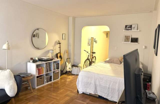 340 East 66th Street photos photos