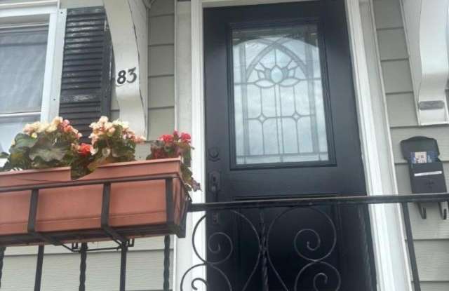 83 Maple Ave  2nd Fl. photos photos