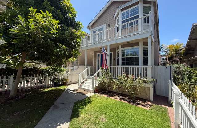 Coronado: Large 5bd/3.5ba Village Home - Multi Level photos photos