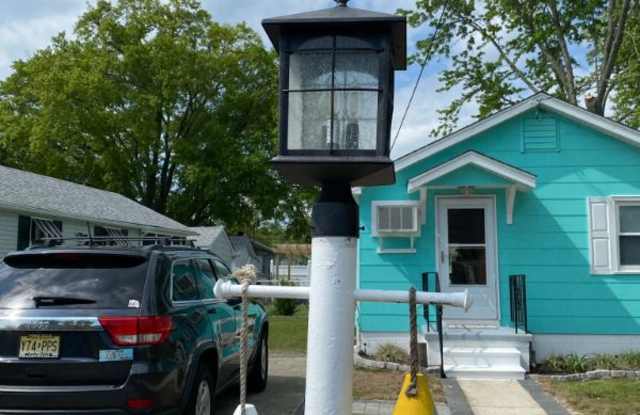 203 Alexander ave - 203 Alexander Avenue, Villas, NJ 08251