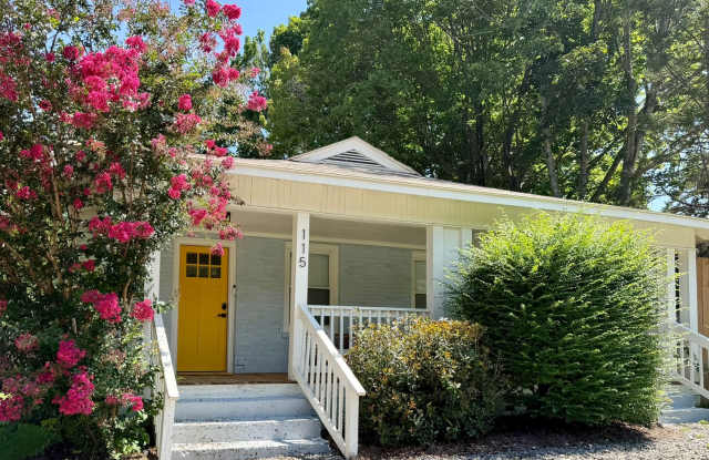 Remodel 3bd/2ba located in Beacon Village Gallery 3
