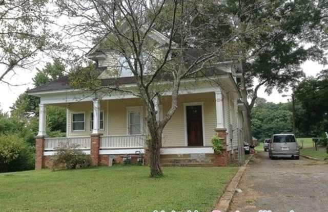 2013 Memorial Drive South East - 2013 Memorial Drive Southeast, DeKalb County, GA 30317