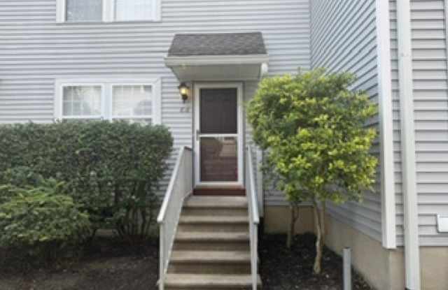 818 Belmont Dr Gallery 2
