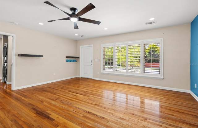 404 S WEST SHORE Boulevard Gallery 4