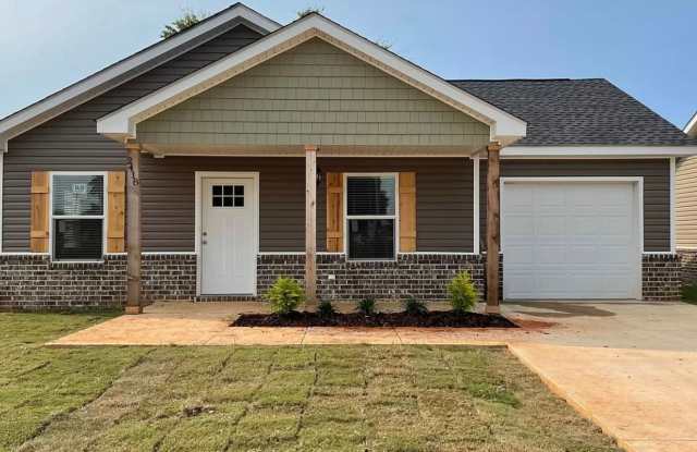 3 bed 2 bath close to the W photos photos