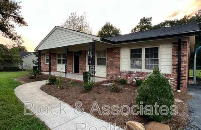 712 Lake Dr photos photos