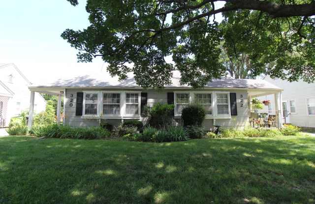 One Bedroom Duplex in North Kansas City photos photos