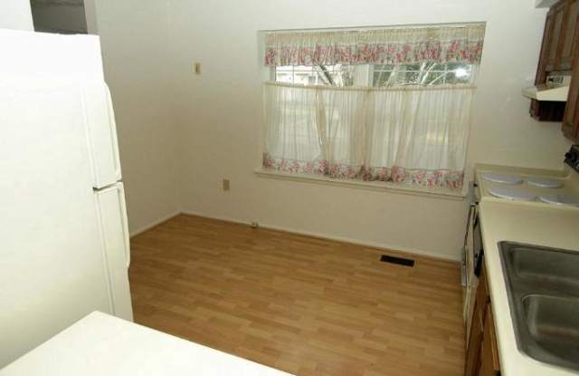 1271 TWIG TER Gallery 4