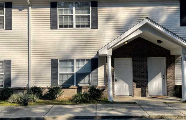 3/3 off of Blountstown Street. - 3100 Dian Road, Tallahassee, FL 32304