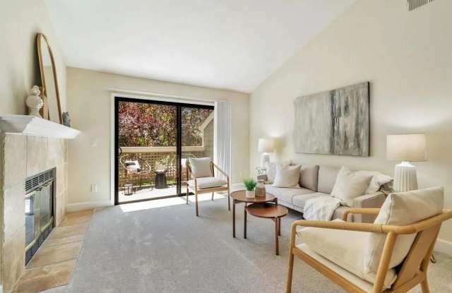 383 Eastridge Dr photos photos