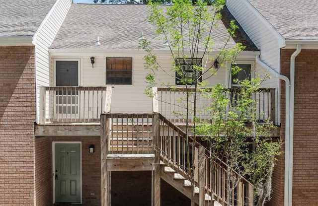 1103 Greentree Court - B photos photos