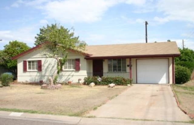 2102 W Cactus Wren Dr - 2102 West Cactus Wren Drive, Phoenix, AZ 85021