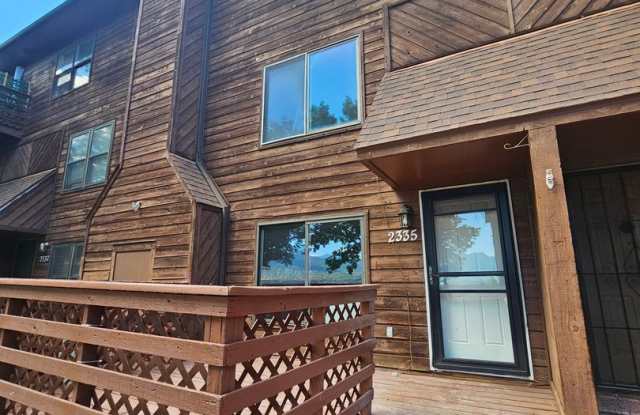 Beautiful West Side Condo photos photos