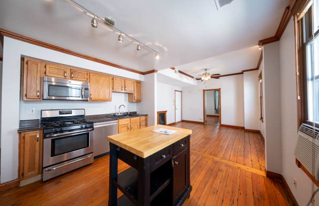 1417 6th St. NE, Unit 2 photos photos