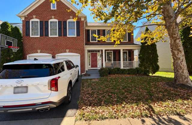 42815 RAVENGLASS Drive Gallery 3