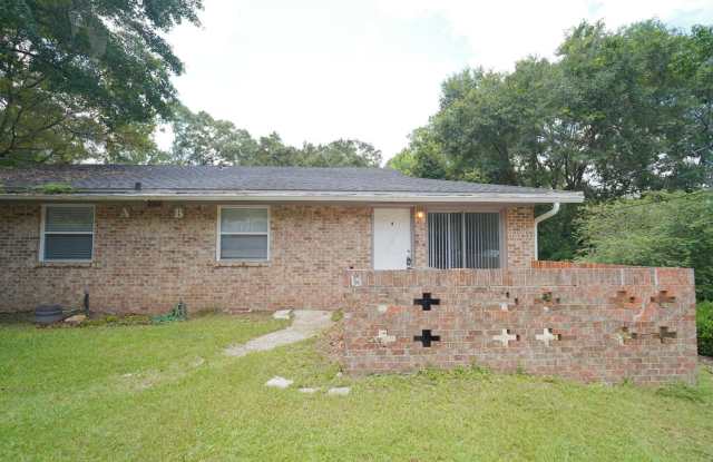 3/2 Townhome off Hartsfield Rd. photos photos