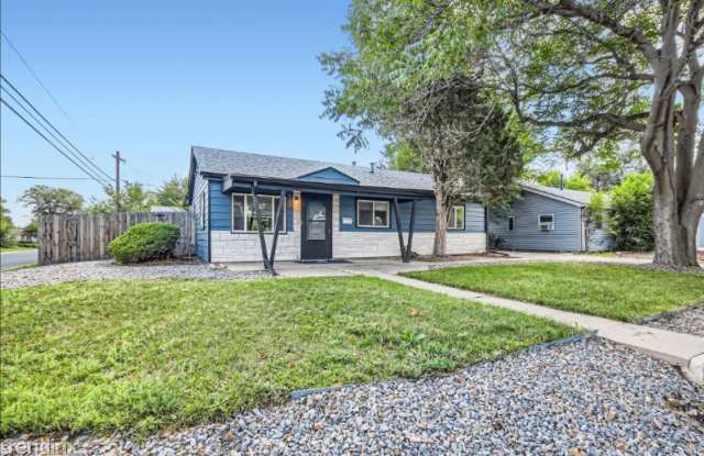 1296 Vaughn St - 1296 Vaughn Street, Aurora, CO 80011