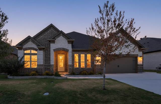1073 Fleetwood Drive Gallery 2