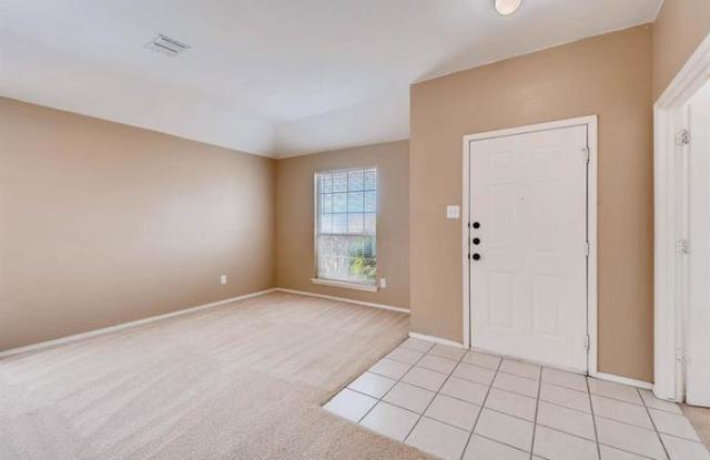 1031 Cove Hollow Drive Gallery 2