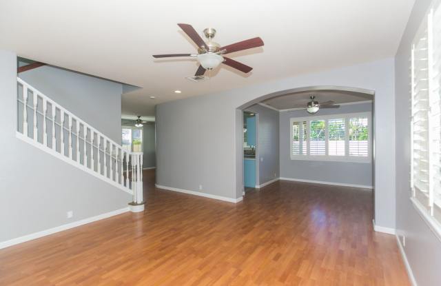 Ewa by gentry - Sonoma: 4-bed, 2.5 bath SFH available for rent ! Gallery 3