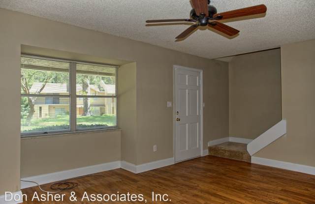930 Park Lake Gallery 3