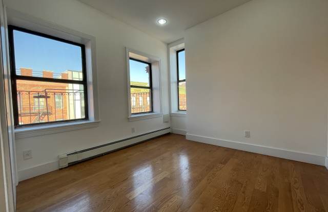 2259 Seventh Avenue Gallery 2