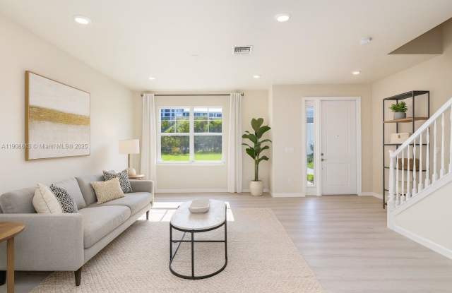 3932 Long Leaf Lane Gallery 3
