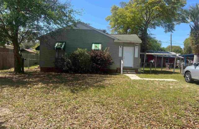 103 NW Kalash Rd photos photos