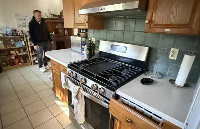 16 Curtis - 16 Curtis Street, Somerville, MA 02144