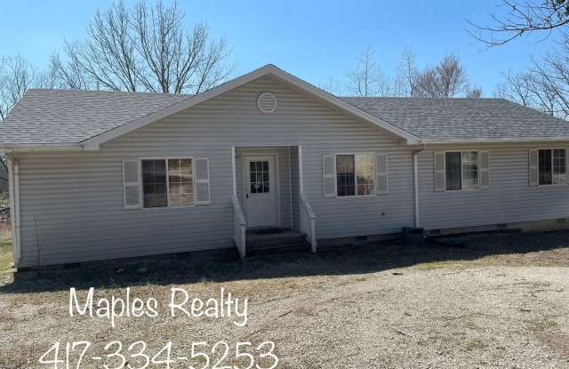 4 bedroom, 2 bath furnished HOUSE in the Heart of Branson photos photos