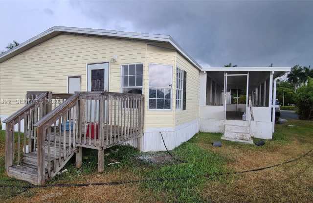 35250 SW 177th Ct Gallery 2