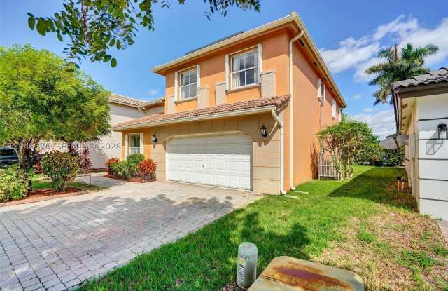 13117 SW 49th Ct Gallery 2