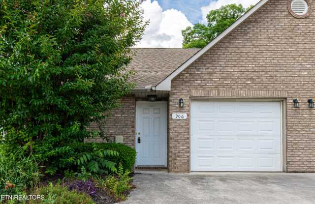 906 Mercer Drive - 906 Mercer Drive, Maryville, TN 37801 906 Mercer Drive - 906 Mercer Drive, Maryville, TN 37801