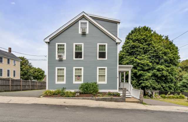 4 Pleasant St photos photos