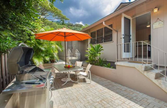 5bd/3ba Private Island Retreat Home w/ A/C & Ocean Views. Hale Poola Gallery 3