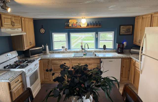 313 County Road 10 - 313 County Road 10, Franklin County, NY 12966