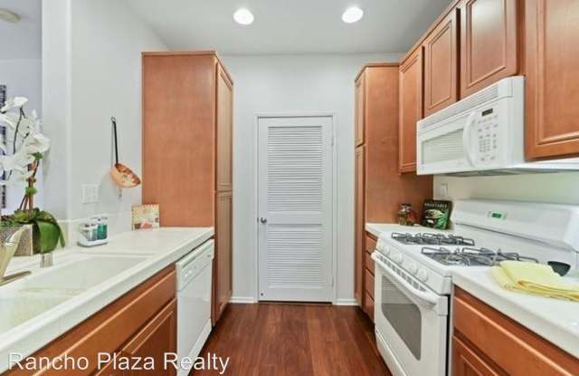 16913 Laurel Hill Lane Unit 135 Gallery 3