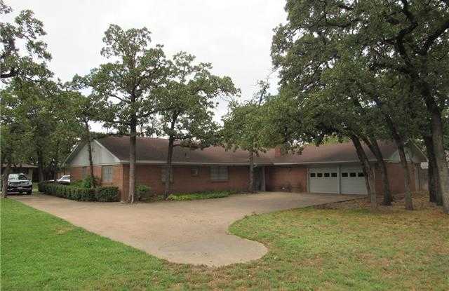 1705 Hilltop Lane Gallery 4