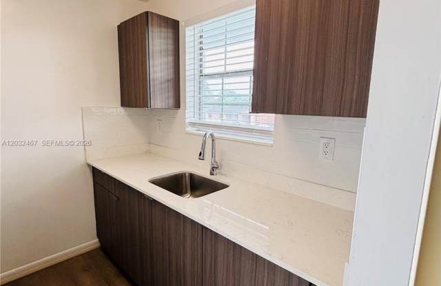 6661 SW 18th St photos photos 6661 SW 18th St photos photos
