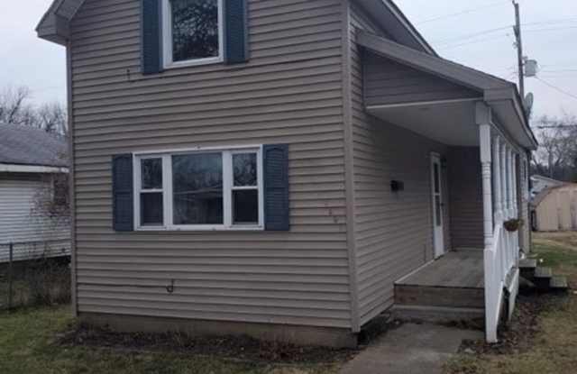 Close to the Park Cute 3-bedroom Home photos photos