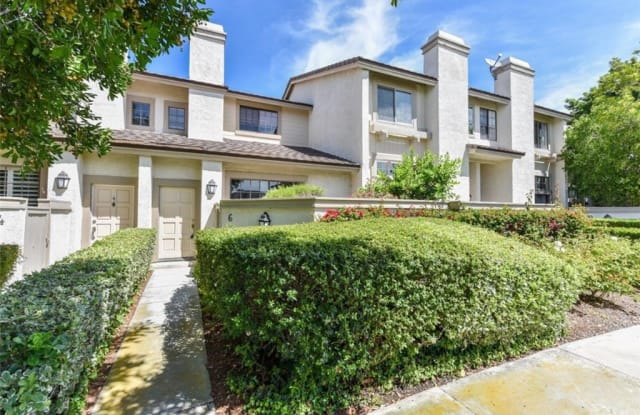 6 Sunshine - 6 Sunshine, Irvine, CA 92603