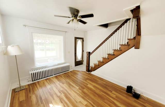 Two Bedroom Single Family Home For Lease photos photos