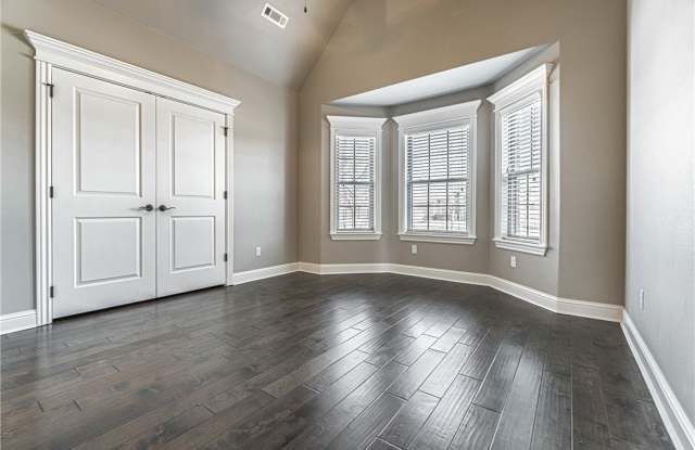 6512 Tumbler Ridge Gallery 3