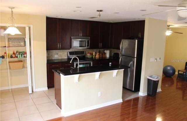 4478 MAIDENHAIR Cove Gallery 3