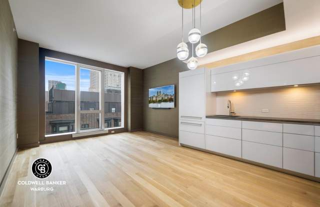 241 Fifth Avenue photos photos