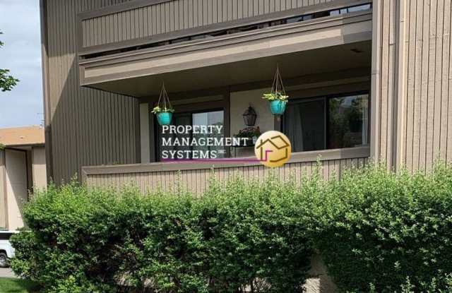 2 Bedroom Condo in Gated Midvale Community photos photos