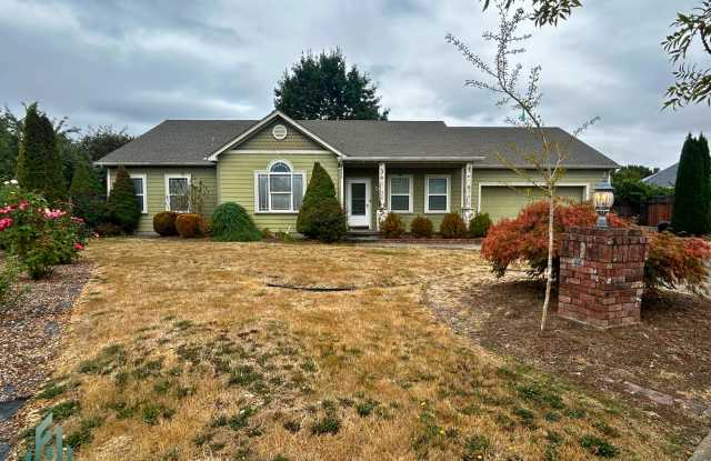 Modern and Spacious 3 Bed/2.5 Bath Home photos photos