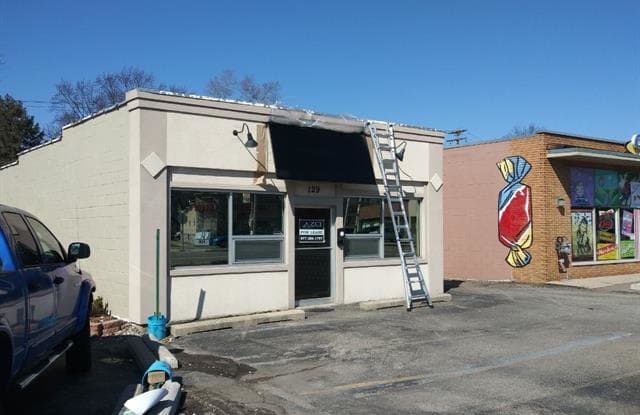 129 N N. ROCHESTER Road N - 129 N Rochester Rd, Clawson, MI 48017