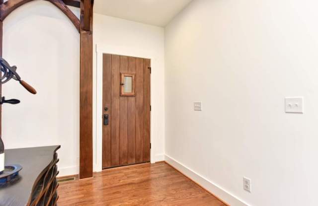 3911 Wheat Court Gallery 4